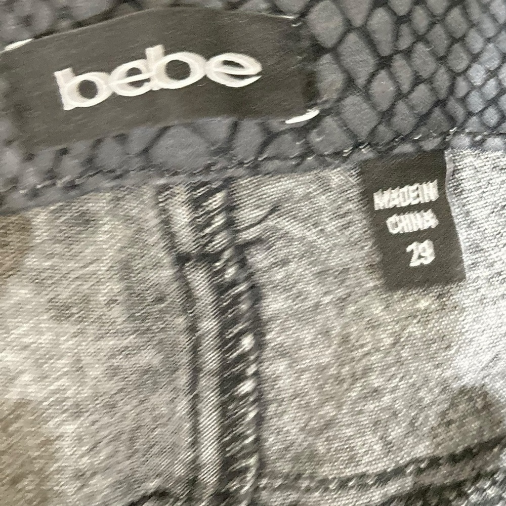 Bebe Charcoal Gray Python Print Pull On Stretchy … - image 5